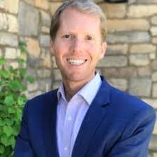 Lana Pickett's Instagram, Twitter & Facebook