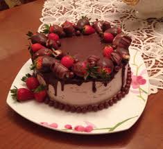 Gateau Au Chocolat Creme Chantilly Ganache Au Chocolat Et Fraise