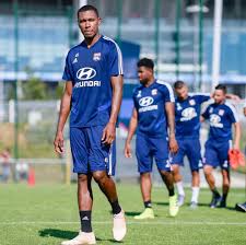 €* 20 may 1987, são vicente, brezilya. Fanatik En Twitter Lyon Un Kadrosunda Tutmak Istemedigi Marcelo Guedes I Bazi Turk Kulupleri Transfer Etmek Istiyor Transferin Onundeki Tek Engel Brezilyali Yildizi Lyon Dan Ayrilmaya Ikna Etmek Radio Scoop Https T Co Ku3ompifoy