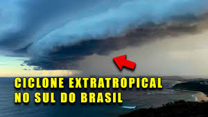 Uma incrível imagem de satélite mostra com enorme nitidez o olho do ciclone e supertufão surigae, que teve vento de quase 400 km/h. 02 02 2021 Alerta Formacao De Ciclone Extratopical No Sul Do Brasil Pr Sc E Rs Youtube