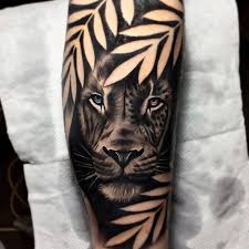 Tattoajes B Tattoajes Aslan Dovmesi Sevimli Dovmeler Bacak Dovmeleri