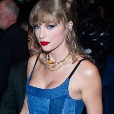 cj⸆⸉ has been ah!-matized by Taylor's bigger d (@Burner0119)