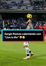 😮‍💨 Sergio Ramos calentando con "Live is life" antes de meter su segundo  gol en México con los Rayados de Monterrey 🤩⚽️ #sergioramos #monterrey  #rayados #liveislife #maradona