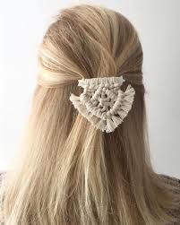 Makrome Sac Tokasi Macramehairclip Hairaccessories Haircli Makrome Sac Tokasi In 2020 Macrame Headband Macrame Bag Macrame Design