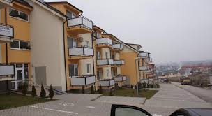 Od roku 1973 je zde v provozu termální koupaliště. Apartmany Podhajska Podhajska 930 C Svetusa Podhajska