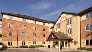 From one of europe's biggest shopping centres, to some magical entertainment for the little ones, there's lots to see and do. Gunstige Hotels In Slough Hotel In Berkshire Ab 35 Premier Inn
