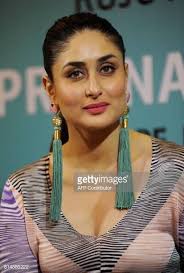 Kareena Kapoor Pictures And Photos Getty Images Kareena Kapoor Photos Kareena Kapoor Khan Kareena Kapoor