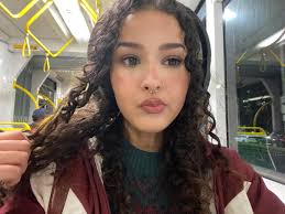 Yello everyone I'm T (they/them, 32), and this is my partner Ilya (he/they,  28). We're a queer couple who recently moved from the UK, and we're looking  for two rooms in a