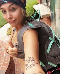 Justin Bieber Just Got An Enormous Neck Tattoo Paris Jackson Tattoo Paris Jackson Paris Jackson Age