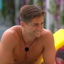 Love Island viewers are 'sick' of Sean Stone's 'sweet' habit and 'beg' him  to stop