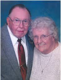 Shirley Ode's Instagram, Twitter & Facebook