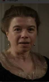 I love outlander and I also love Alien movies. I watched Alien lV a hundred  times and I just realised, that Master Raymond (Dominique Pinon) is Vriess  in Alien.