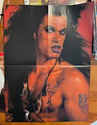 Flicking through GOREZONE number 6, found Sammi amongst the posters.