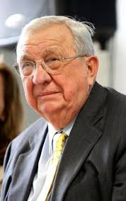 Robert J. Kresse, 93, who devoted much of his life to community service