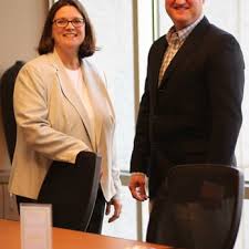 REYNOLDS & REYNOLDS LAW FIRM