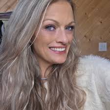 Is the starter smelling tangy