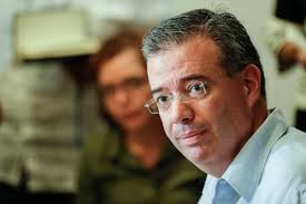 Gobernador del Banco de México es nombrado Gobernador del Año 2020