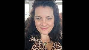 Esther Appleby's Instagram, Twitter & Facebook