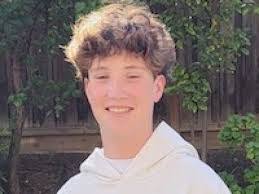 Mason Curry's Instagram, Twitter & Facebook