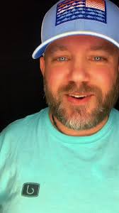 Oh hi there ! #ohhithere #ohheythere #puckuplines #flirt #flirting #flirty  #cute #awkward #comedy #funny #silly #hilarious #fyp #towj #towjfamily  #teamjoshalyssa