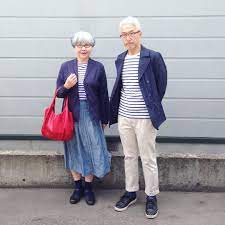 ネイビージャケットとボーダーt couple over60 fashion coordinate outfit ootd instafashion instaoutfit instagramjapan whitehair silverhair gr シニアファッション ペアルック ファッション