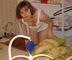 Granny Downblouse