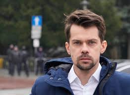 Two more Poles identified as victims of hacking with spyware