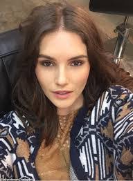 Amanda Ware's Instagram, Twitter & Facebook