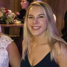 Abby Logan's Instagram, Twitter & Facebook