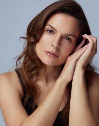 Lights, camera, action! 📸 #portfolio #model #modeling #orlando #miami  #florida #usa #melissagurgel Make up artist/ hair stylist @francisrawh  Photographer @holandaleonardo @modernmuselife @modernmusemodels