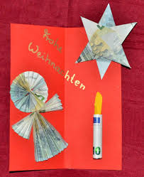 Hier findest du jede menge schöner weihnachtsbasteleien für kleine und große künstler. Ein Geldgeschenk Zu Weihnachten Muss Man Nicht Einfach Nur In Den Umsch Geldgeschenke Zu Weihnachten Basteln Geldgeschenke Zu Weihnachten Geldgeschenke Basteln