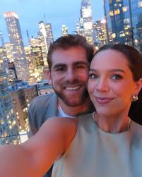 Morgan Nutt's Instagram, Twitter & Facebook