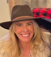 Travel Agents & Advisors