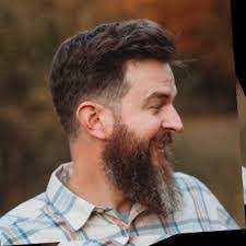 Jeremy Maxfield's Instagram, Twitter & Facebook