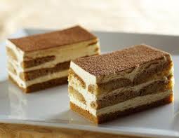 Rezept Fur Tiramisu Schnitte Rezepte Kalorienarme Desserts Kuchen Und Torten