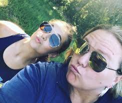 FTHS Girls Tennis (@FTHSGirlsTennis)