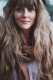 With the right haircuts and hairstyles for thin hair you'll add the desirable body and illusion of thickness to your fine tresses. 25 Bangs For Wavy Hair