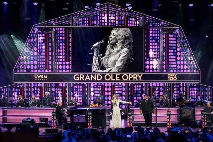 Grand Ole Opry honors Dolly Parton with tribute show