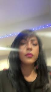 Mi Café Matutino: Energía y Felicidad en un Beso