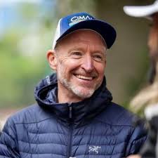 Christine Burrows (@burrowscn)