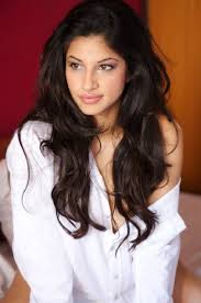 Richa moorjani is married to her husband, bharat rishi moorjani. Pictures Photos Of Richa Shukla Long Hair Styles Beauty Hair Styles