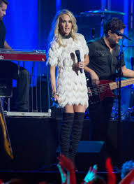 Click like if you love carrie underwood! Carrie Underwood Performs On Jimmy Kimmel Live In Hollywood October 2015 Celebmafia