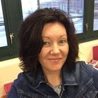 Kim Prewitt's Instagram, Twitter & Facebook