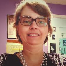 eatingdisorderrecovery #wellness #psychotherapy #selfdiscovery #psychology  #movementtherapy #dancetherapy #dancemovementtherapy #emdrtherapy #ptsd  #therapy #counseling #florida #canada