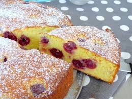 La dinde malgré sa réputation forte à mastiquer, son goût ne reste pas indésirable. Gateau A La Semoule Et Aux Cerises