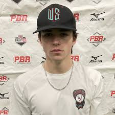 Gavin Merrill's Instagram, Twitter & Facebook