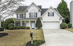 New Listing Simpsonville Sc 4 Bedrooms 2 5 Bathrooms Questions About This Listing Post A Comment Estate Homes House Styles Real Estate
