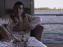 Samir, 9 inch under the djellaba! gay porn video on Gayfrenchkiss