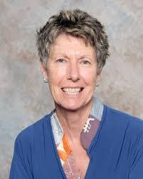 Kellie Fraser's Instagram, Twitter & Facebook