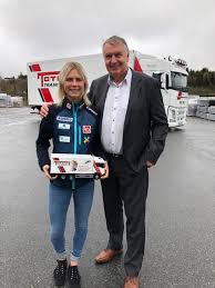 Scania cs 20 hd 'toten transport / maren lundby'. Maren Lundby En Stk Ekstremt Stolt Totning Som Inngar Facebook